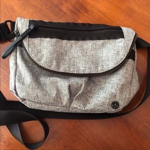 COPY - Lululemon Festival Bag Gray